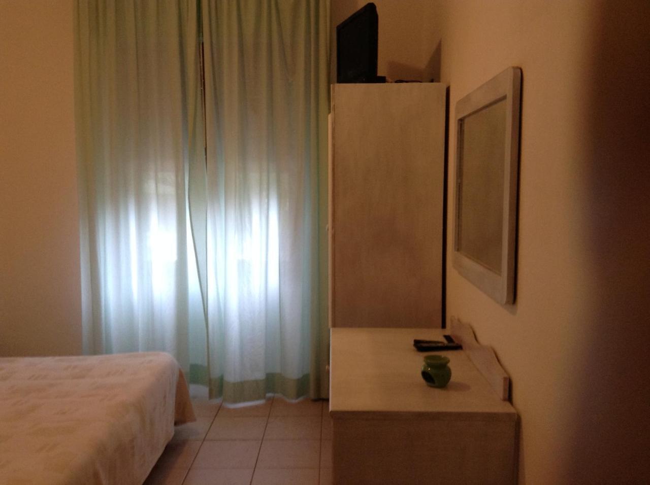 Hotel Villa Cristina ISOLA D'ELBA Экстерьер фото